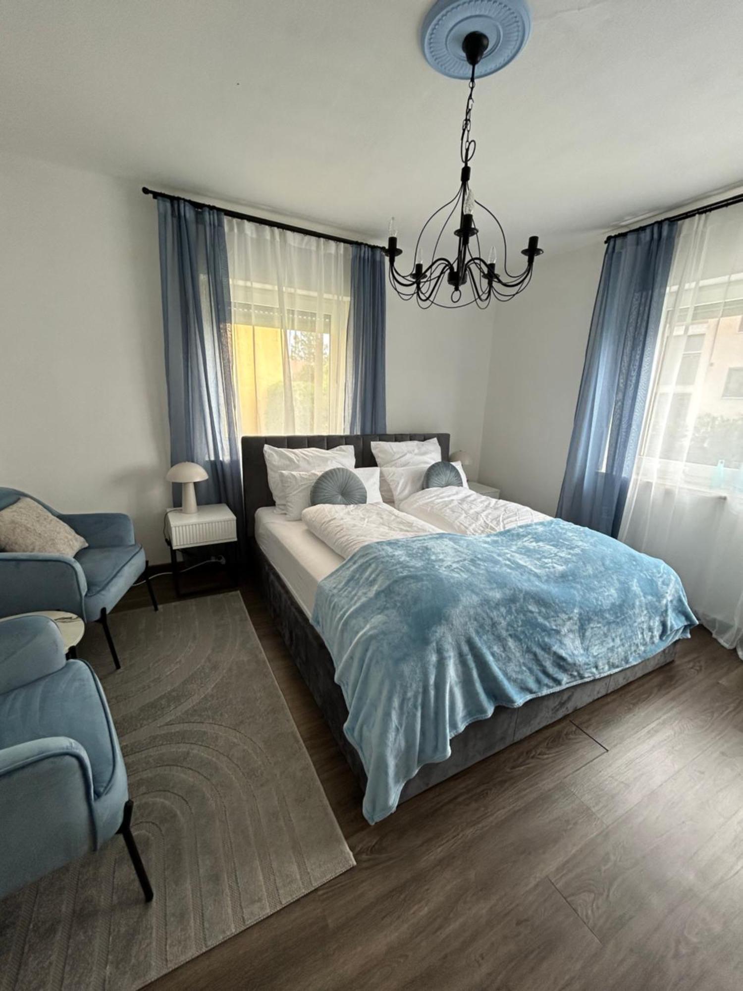 Mintara Apartment Charme Der Stadt Parkplatz Netflix Und Sky Lichtenfels  Exterior photo