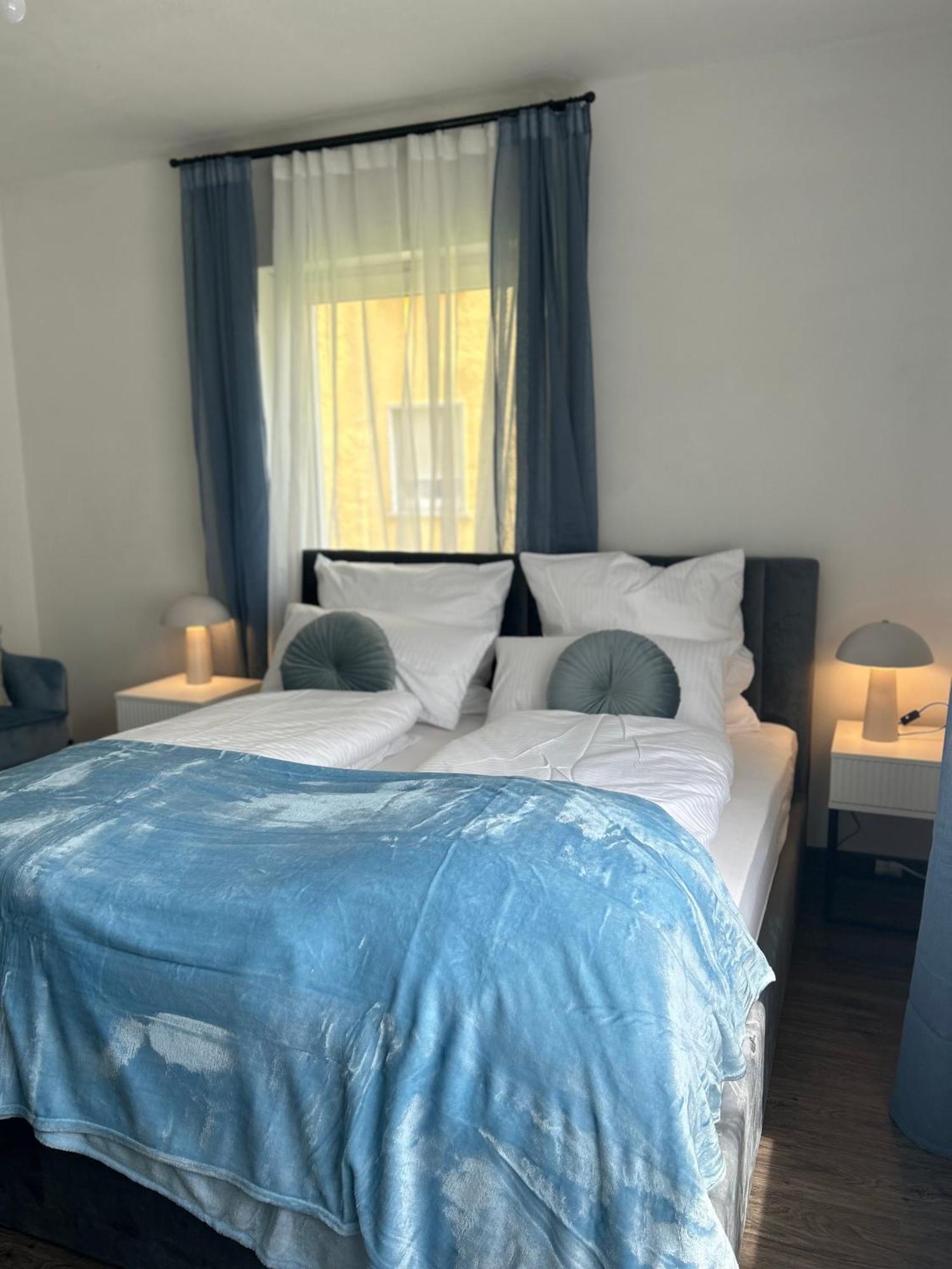 Mintara Apartment Charme Der Stadt Parkplatz Netflix Und Sky Lichtenfels  Exterior photo